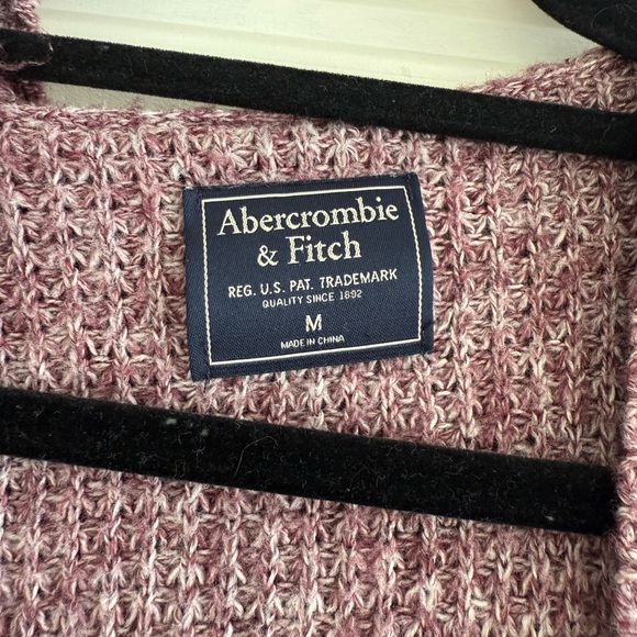 Abercrombie & Fitch Purple Hooded Cardigan Size Medium - Picture 3 of 4